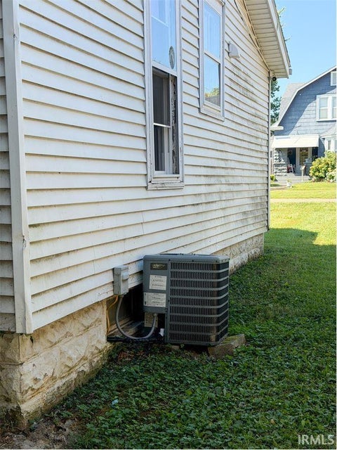 Tiny photo for 526 S Meridian Street, Jasonville, IN 47438 (MLS # 202638950)