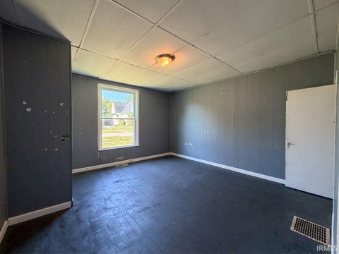 Tiny photo for 526 S Meridian Street, Jasonville, IN 47438 (MLS # 202638950)