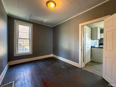 Tiny photo for 526 S Meridian Street, Jasonville, IN 47438 (MLS # 202638950)