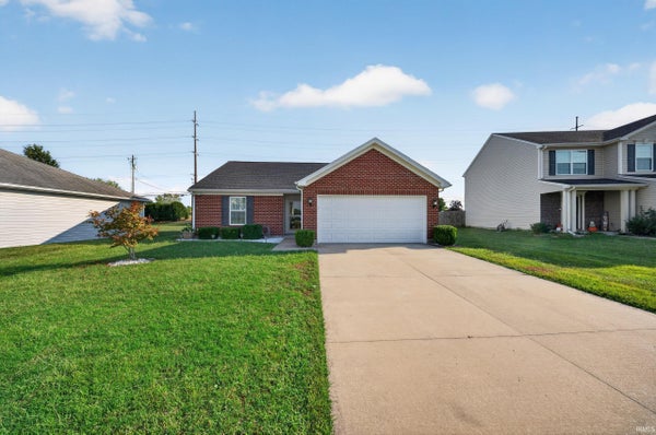 817 CANDLESTICK CT, EVANSVILLE, IN 47725 - Image d7e5ef5385cba4e20c296bf8ccc45f7d/335903810
