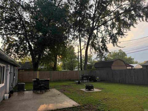 Tiny photo for 1210 Tepee Drive, Kokomo, IN 46902 (MLS # 202632536)