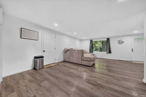 Tiny photo for 1210 Tepee Drive, Kokomo, IN 46902 (MLS # 202632536)