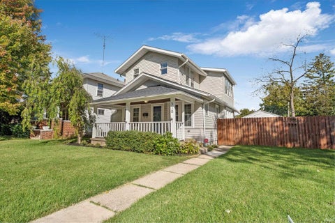 Tiny photo for 310 N Sunnyside Street, South Bend, IN 46617 (MLS # 202622908)