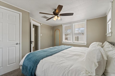 Tiny photo for 310 N Sunnyside Street, South Bend, IN 46617 (MLS # 202622908)