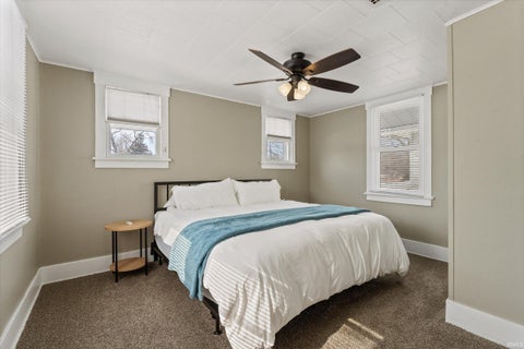 Tiny photo for 310 N Sunnyside Street, South Bend, IN 46617 (MLS # 202622908)