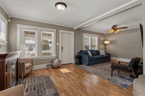Tiny photo for 310 N Sunnyside Street, South Bend, IN 46617 (MLS # 202622908)