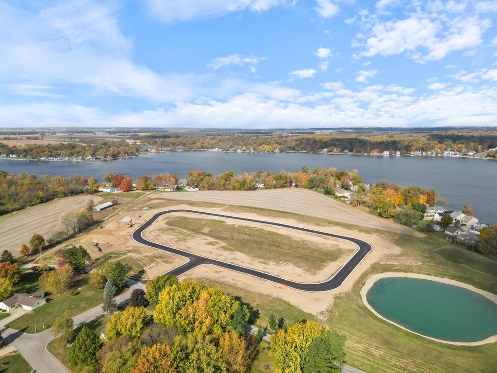 Photo of Lot 8 Tippy View Drive, Leesburg, IN 46538 (MLS # 202603695)