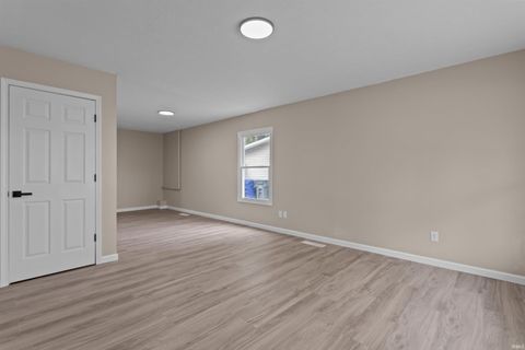 Tiny photo for 2713 N Delphos Street, Kokomo, IN 46901 (MLS # 202542851)