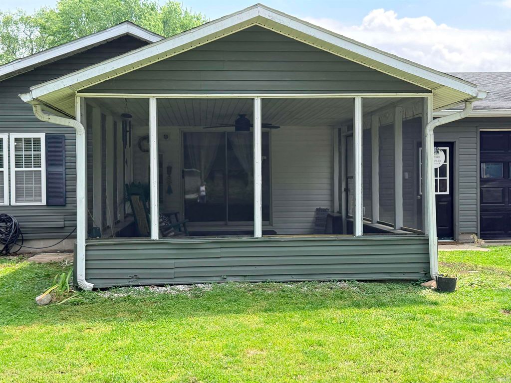 Photo of 5052 East Country Club Road, Logansport, IN 47947 (MLS # 202619118)