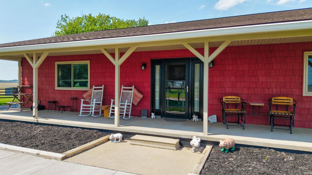 Photo of 3952 W County Road 950 N, Chrisney, IN 47611 (MLS # 202614898)