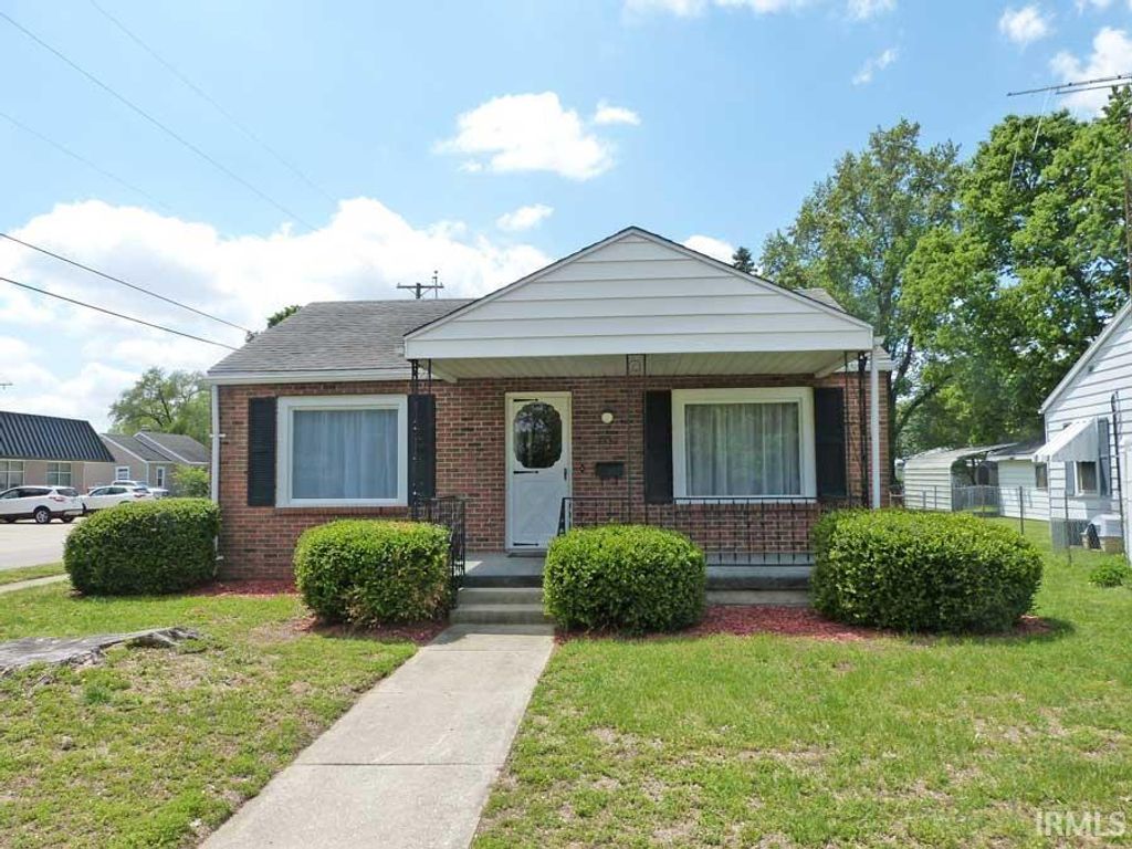 Photo of 1431 Wheeler Street, Vincennes, IN 47591 (MLS # 202616505)