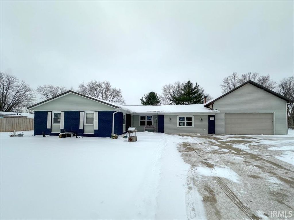 Photo of 3105 REVERE Street, Kokomo, IN 46902 (MLS # 202603273)