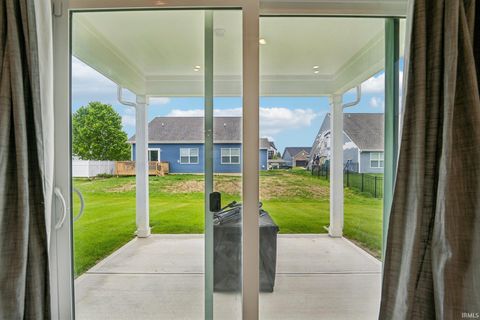 Tiny photo for 822 Lando Creek Lane, Kokomo, IN 46902 (MLS # 202616246)