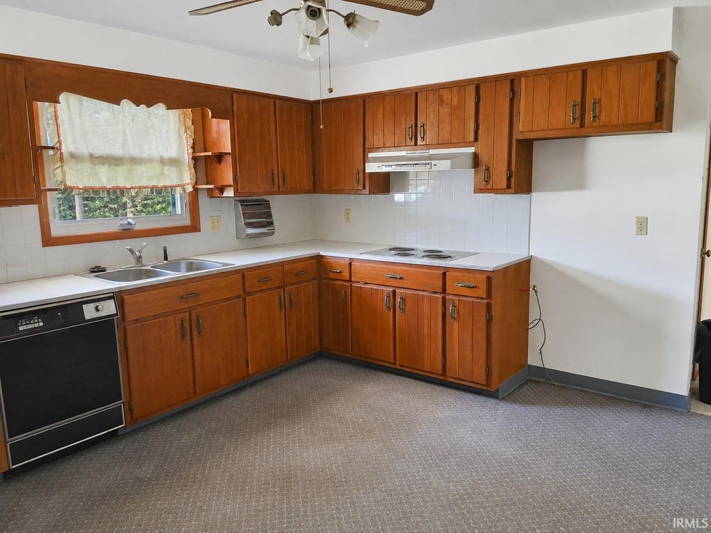 Photo of 5358 E Woodruff Drive, New Castle, IN 47362 (MLS # 202631799)