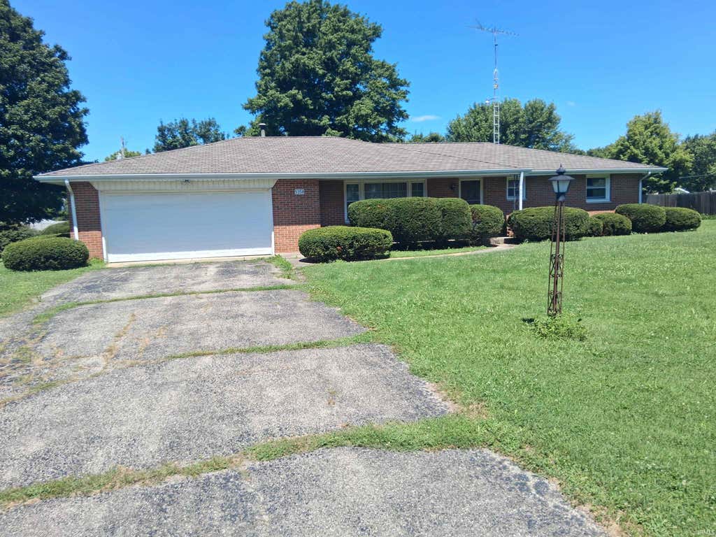 Photo of 5358 E Woodruff Drive, New Castle, IN 47362 (MLS # 202631799)
