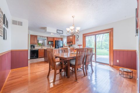 Tiny photo for 7151 W Cavewood Court, Bloomington, IN 47403 (MLS # 202616165)