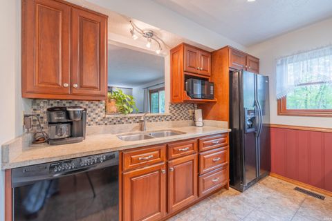 Tiny photo for 7151 W Cavewood Court, Bloomington, IN 47403 (MLS # 202616165)