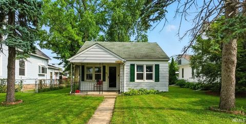 Photo of 1910 Perdue Street, Lafayette, IN 47905 (MLS # 202533449)