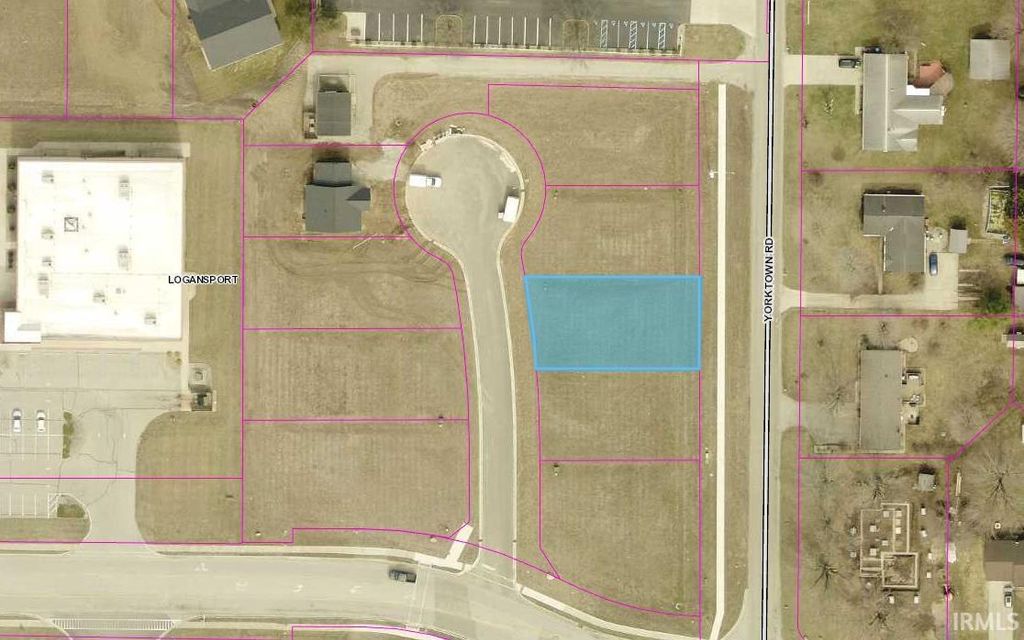 Photo of 110 N Dingo Drive, Logansport, IN 46947 (MLS # 202623181)