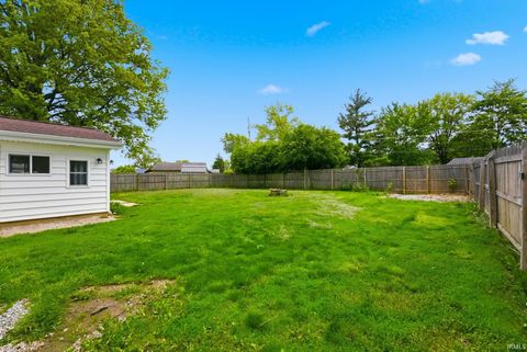 Tiny photo for 922 E Monroe Street, Decatur, IN 46733 (MLS # 202618592)