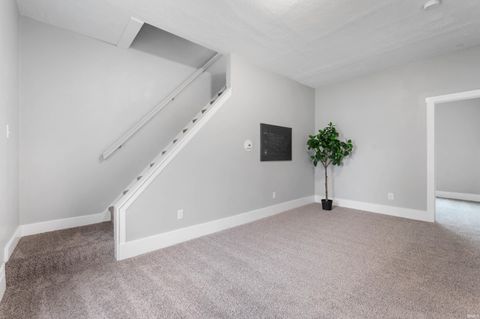 Tiny photo for 431 Lincoln Street, Richmond, IN 47374 (MLS # 202545495)