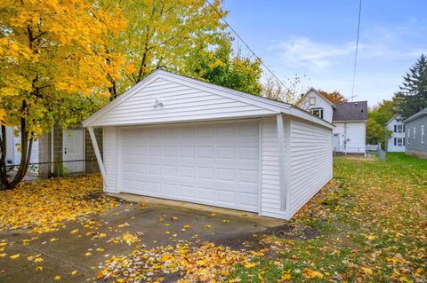 Tiny photo for 431 Lincoln Street, Richmond, IN 47374 (MLS # 202545495)