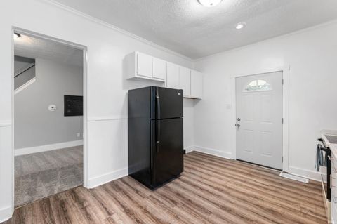 Tiny photo for 431 Lincoln Street, Richmond, IN 47374 (MLS # 202545495)