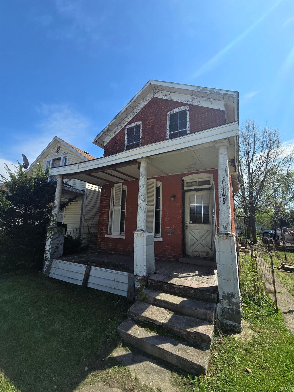 Photo of 1149 W Main Street, Fort Wayne, IN 46808 (MLS # 202614939)