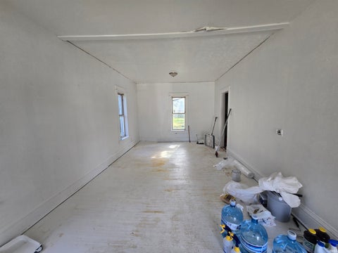 Tiny photo for 822 E Bowman Street, South Bend, IN 46613 (MLS # 202642347)