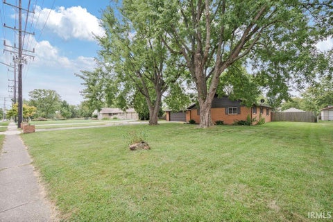 Tiny photo for 2605 S PARK Road, Kokomo, IN 46902 (MLS # 202638681)