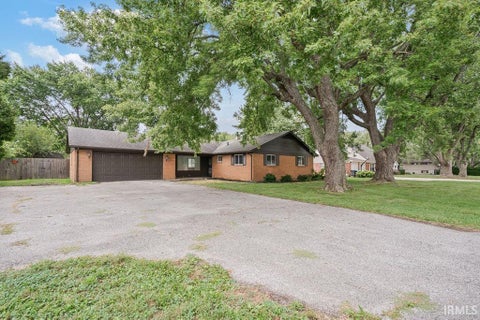 Tiny photo for 2605 S PARK Road, Kokomo, IN 46902 (MLS # 202638681)