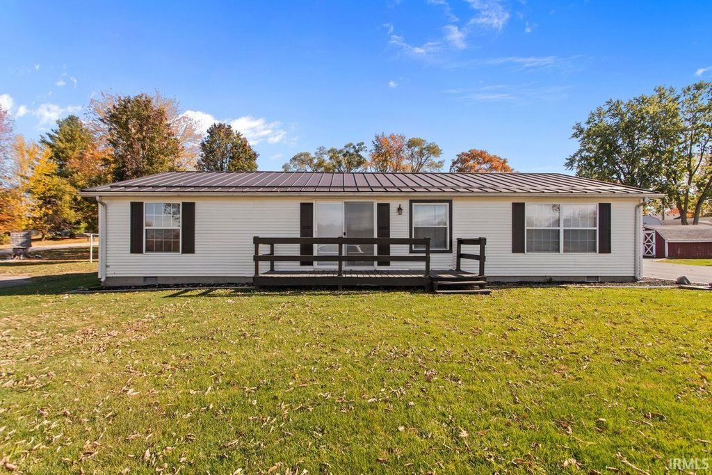 Photo for 305 N West Street, Bunker Hill, IN 46914 (MLS # 202543807)