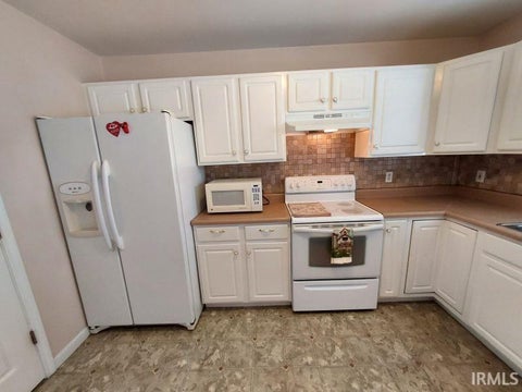 Tiny photo for 793 Overbrook Drive, Jasper, IN 47546 (MLS # 202635246)