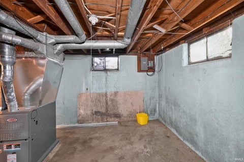 Tiny photo for 1147 Alpine Drive, South Bend, IN 46614 (MLS # 202630277)