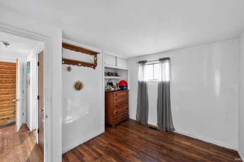 Tiny photo for 1147 Alpine Drive, South Bend, IN 46614 (MLS # 202630277)