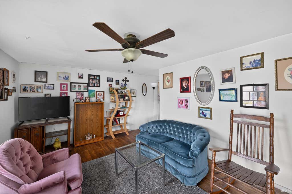 Photo of 1147 Alpine Drive, South Bend, IN 46614 (MLS # 202630277)