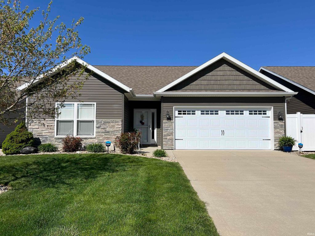 3685 Meadow View Drive, Kokomo, IN 46902, MLS 202413583 Howard Hanna