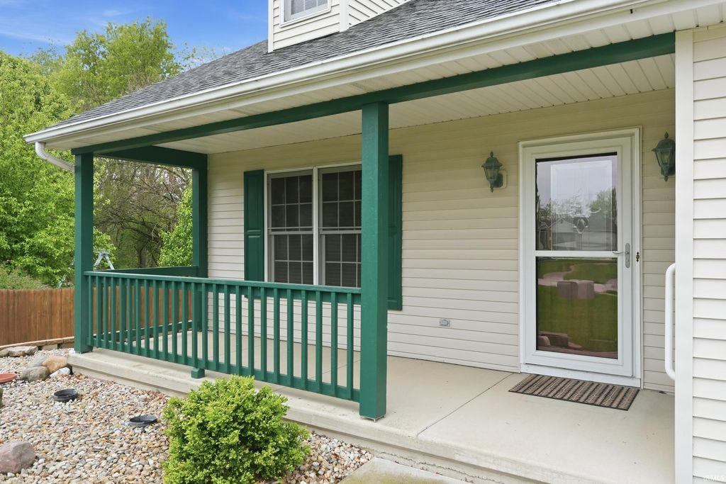 Photo of 534 Frederick Crossing, Roanoke, IN 46783 (MLS # 202615841)