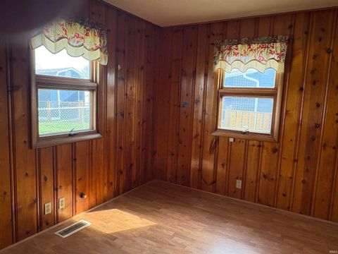 Tiny photo for 806 James Drive, Kokomo, IN 46902 (MLS # 202609916)