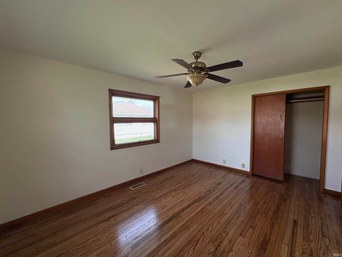 Tiny photo for 806 James Drive, Kokomo, IN 46902 (MLS # 202609916)