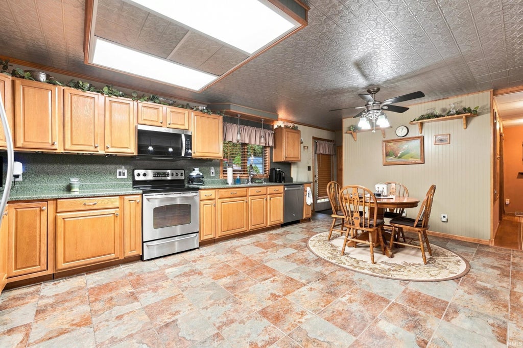 Photo of 1962 N State Road 9 Road, Albion, IN 46701 (MLS # 202633047)