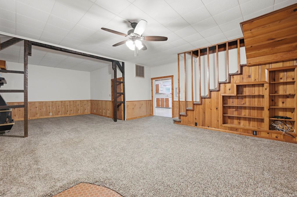 Photo of 257 N Main Street, Albany, IN 47320 (MLS # 202619102)