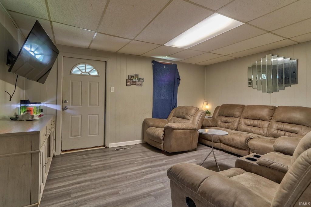 Photo of 1124 Spruce Street, Evansville, IN 47710 (MLS # 202616501)