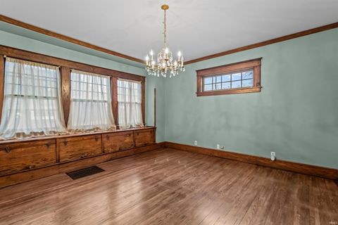 Tiny photo for 917 W SYCAMORE Street, Kokomo, IN 46901 (MLS # 202548686)