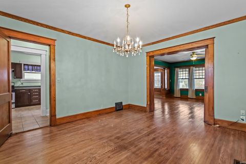 Tiny photo for 917 W SYCAMORE Street, Kokomo, IN 46901 (MLS # 202548686)