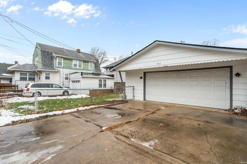 Tiny photo for 917 W SYCAMORE Street, Kokomo, IN 46901 (MLS # 202548686)