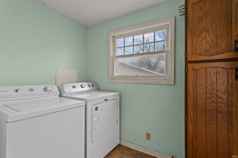 Tiny photo for 917 W SYCAMORE Street, Kokomo, IN 46901 (MLS # 202548686)