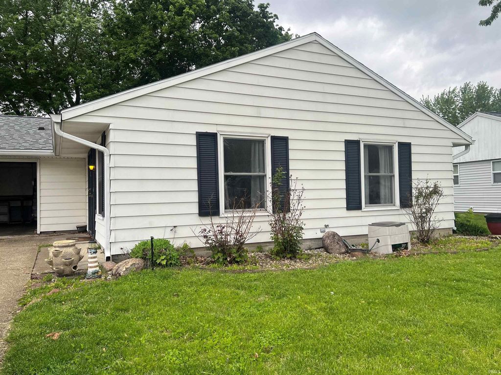 Photo of 3909 S WEBSTER Street, Kokomo, IN 46902 (MLS # 202617362)