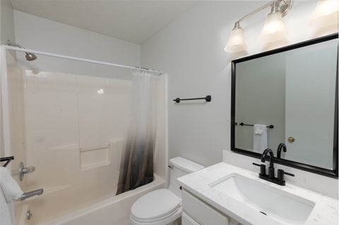 Tiny photo for 3206 Rivulet Run, Fort Wayne, IN 46818 (MLS # 202611747)