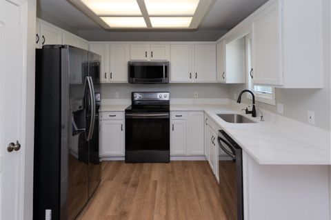 Tiny photo for 3206 Rivulet Run, Fort Wayne, IN 46818 (MLS # 202611747)